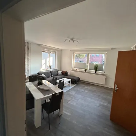 Апартаменты Ferien- Und Monteurswohnung Вильстер